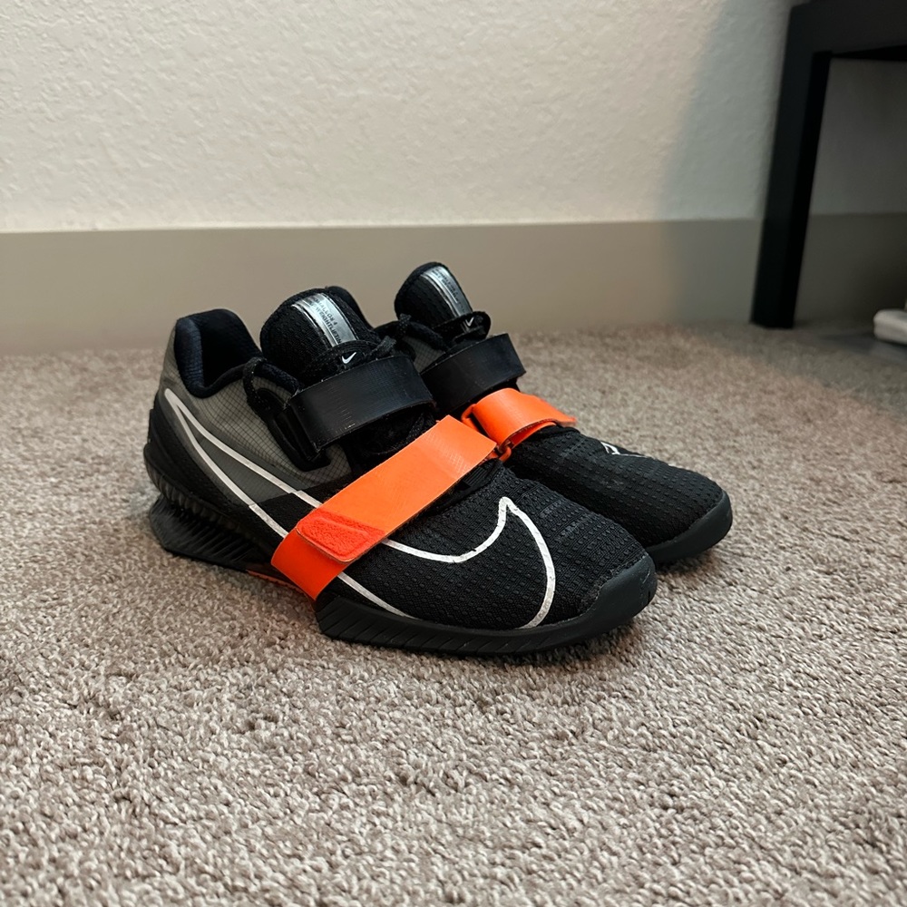 Nike Romaleos 4 Weightlifting Shoes Size 9 Men’s Lifters